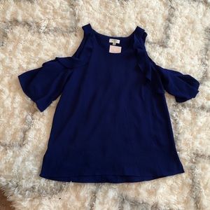 ❌SOLD❌NWT Umgee Cold Shoulder Shirt